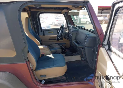 2002 Jeep Wrangler Sahara z USA, uszkodzony, nr VIN 1J4FA59S62P711621